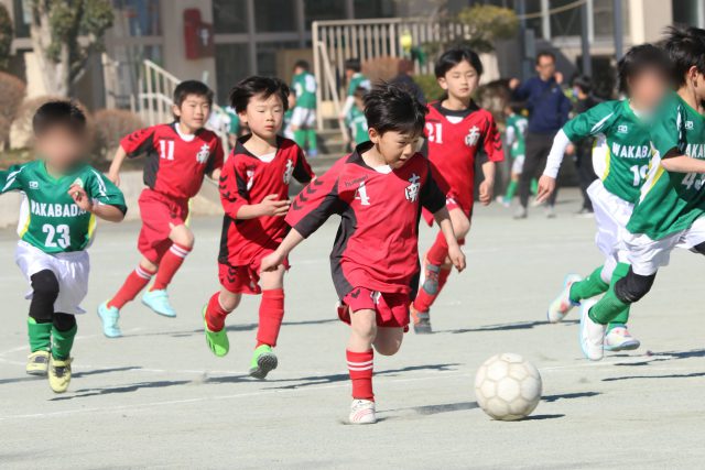 若葉台FCさんと練習試合の写真