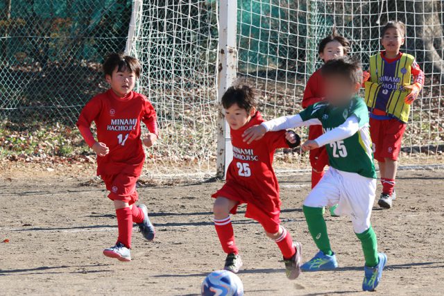 若葉台FCさんと練習試合の写真