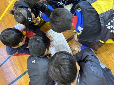 新春フットサル大会準決勝の写真