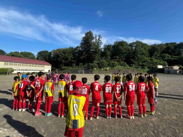 5年生むさしのリーグ 富士見丘少年蹴球団(杉並) プリメイロスFC(日野市)の写真