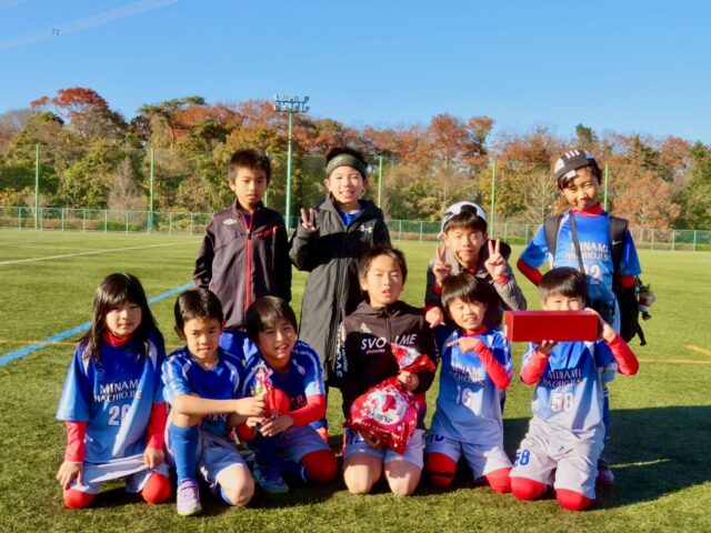 令和７年度　三多摩は一つなり交流事業　サッカー交流戦（３年生クラス）の写真