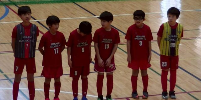 第52回新春フットサル大会　６年生クラスの写真